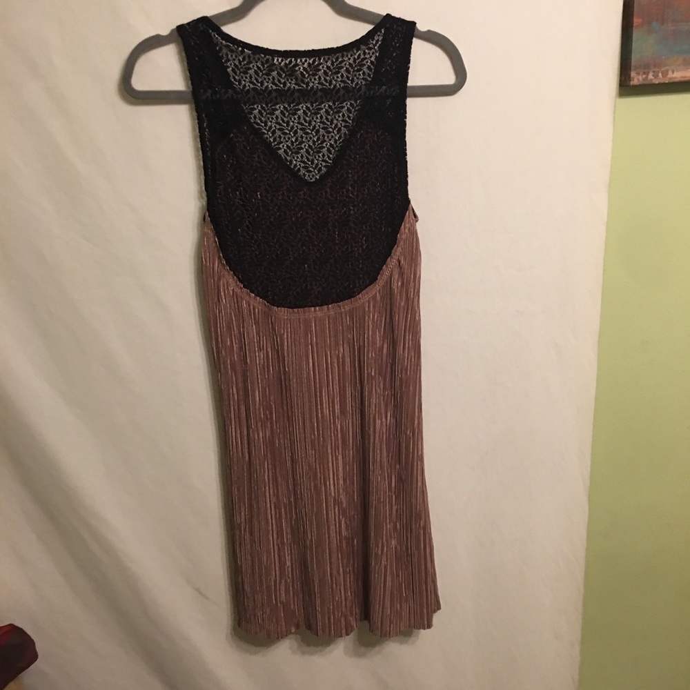 Dress - Picture 3 of 8